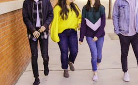 大學(xué)生新生入學(xué)指南