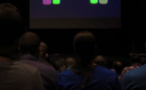 �Ӱ���L������^���