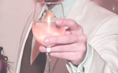 ���鲻��һ���˺ȾƵ������f�f230��