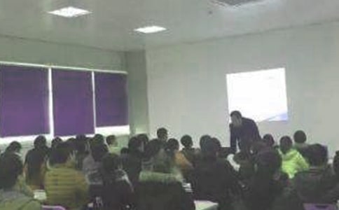 競聘校團委書記演講稿