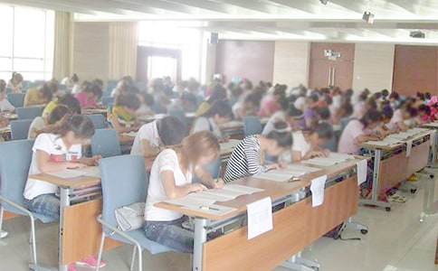 �߿�Ӣ�Z���Z��ԇ���þ���