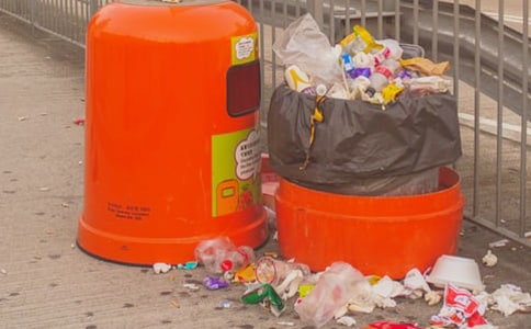 垃圾桶的自述作文匯總【14篇】