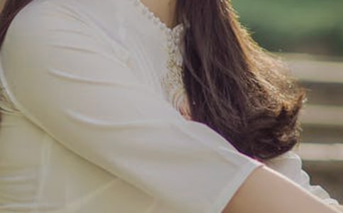 �Ԛⳬק�f�fŮ������