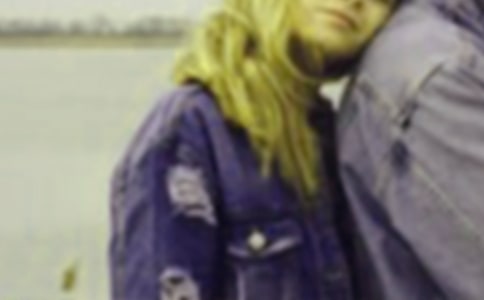 ���φ���Ů�Ѷ���