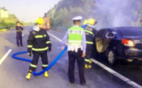 消防牢記心中國旗下優秀講話稿(通用8篇)