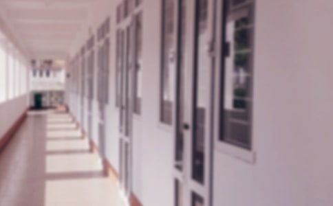 �WУ��ȫ��ʾ�Z�����䡿