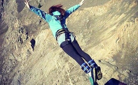 驚險(xiǎn)的蹦極敘事作文