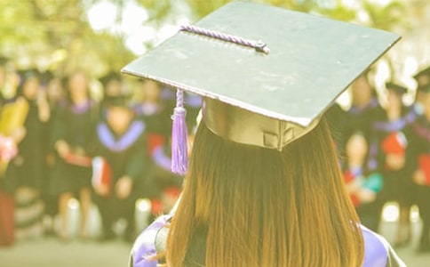 關于唯美畢業賀詞匯總70句