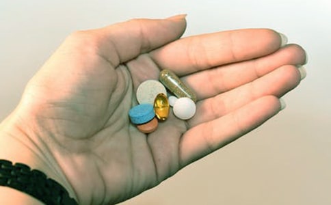 吃藥的心情說說