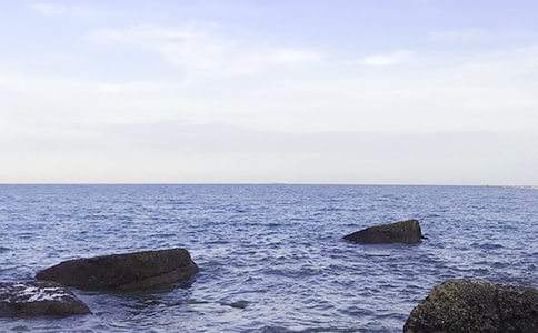 描寫大海波濤洶涌的詩句120句