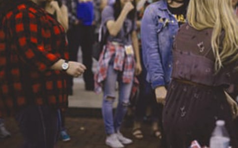 ��W�������ڿ������˿��Y