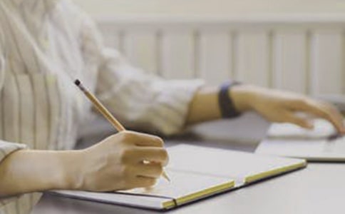 �h���x���