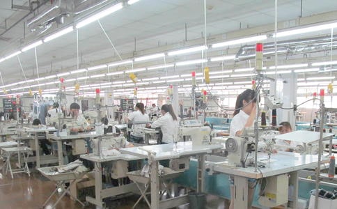 在服裝廠打工的社會(huì)實(shí)踐報(bào)告