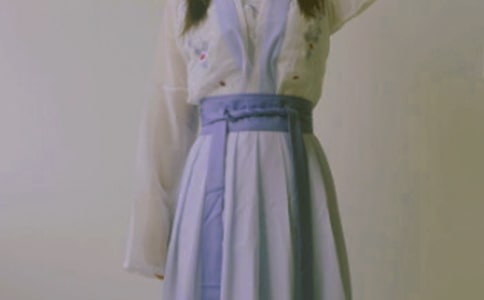 �h����L������