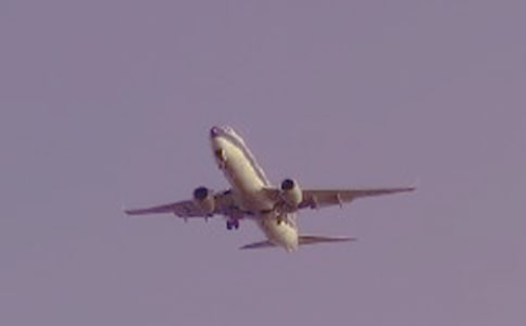 �������ພ�ɷ��еĕr�C�c�Q��