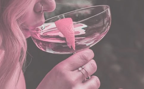 表達(dá)喝酒的心情說說句子2022