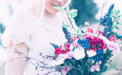 ��r����r��ͯԒ����