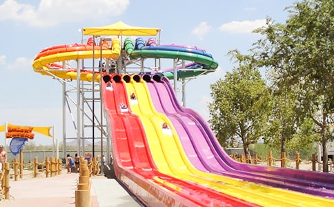 滑滑梯的自述作文