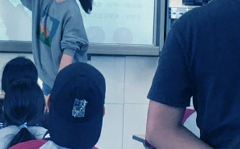 �����Z�ĽM�ڶ��W��У�����й���Ӌ��