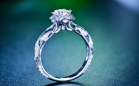 ��(j��ng)���־����7��һö��ָ