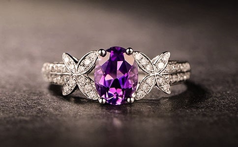 戒指的戴法和意義