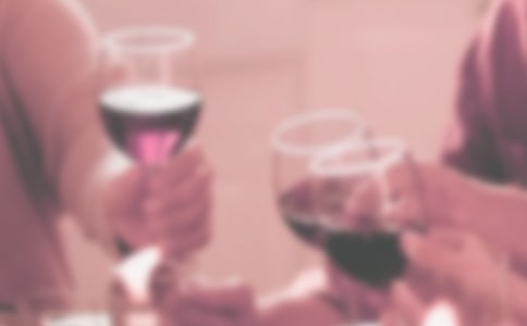 婚宴上新人如何敬酒