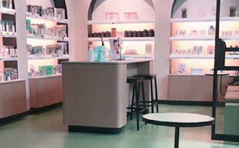 ����Ժ�����ƶ�