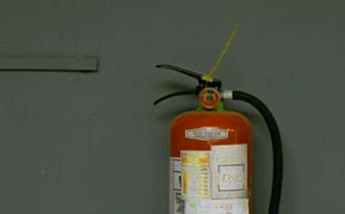 滅火器的正確使用方法及注意事項