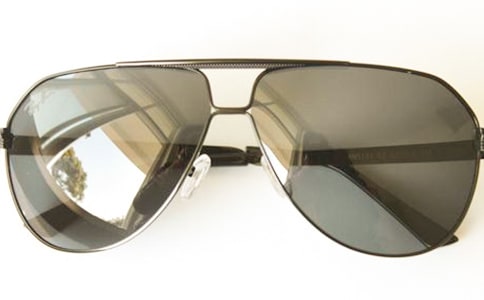 ī�R�Ą���V���~