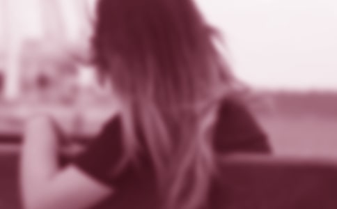 ׷Ů���ӵ���Õr�C