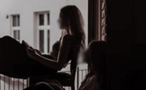 ��ȼ��Ů�ӵ�Ф���^���