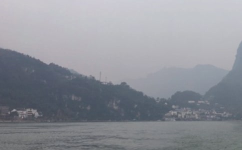 �L�����{����