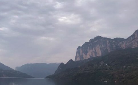 《三峽之秋》的閱讀答案