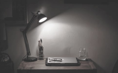 深夜致自己的說說