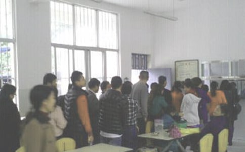 ʳ�ò�ُ(g��u)�Ĺ����ƶ�