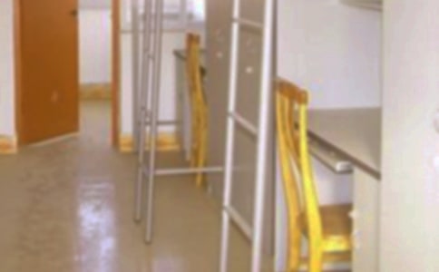 宿舍樓里的歌聲作文