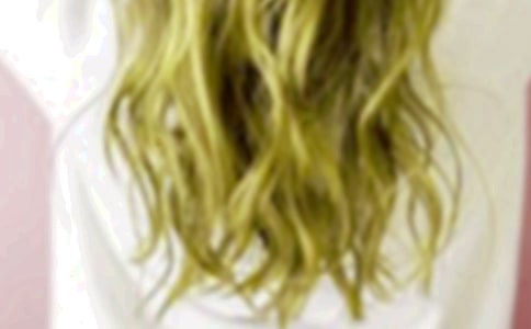 怎樣預(yù)防白頭發(fā)