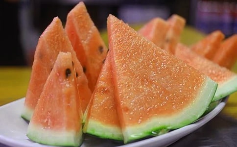 夏天如何防曬黑