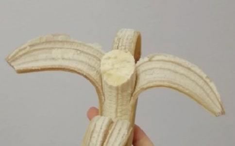 印度女孩讓香蕉樹皮變護墊