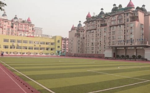 �����T��У�@�ﾰ����