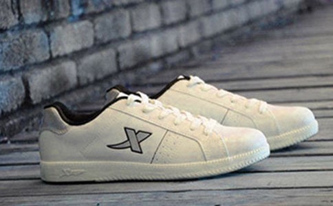 會飛的鞋子作文