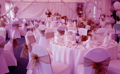 作為介紹人在新婚慶典上的賀詞