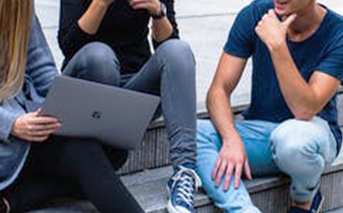 鼓勵(lì)高考學(xué)子的經(jīng)典語(yǔ)句