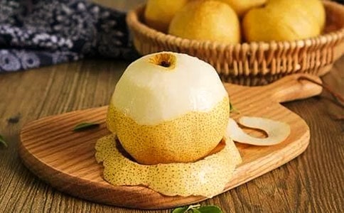 冰糖雪梨銀耳湯的家常做法