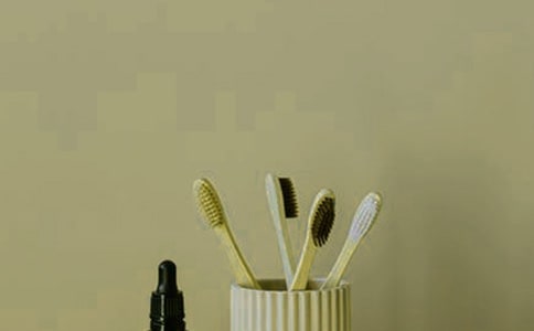 電動牙刷作文必備(13篇)