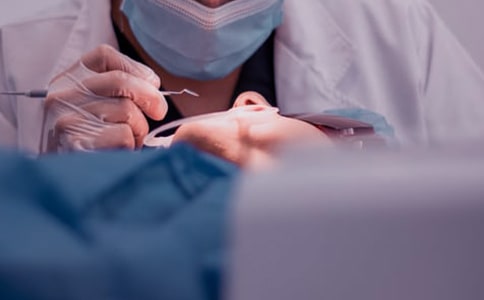 【推薦】看牙醫(yī)作文