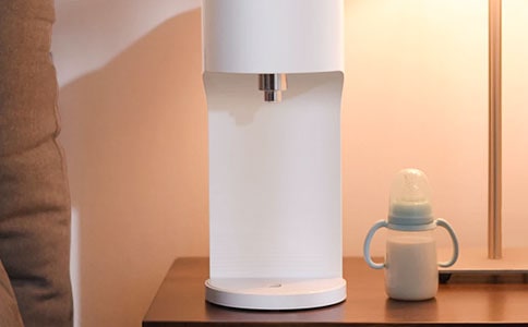 飲水機濾芯一年多沒更換 竟比馬桶還要臟