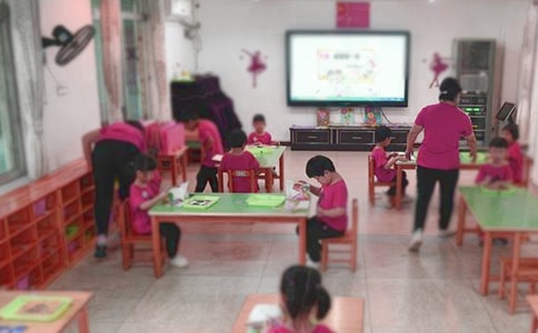 幼兒園教師年終述職報告精選10篇