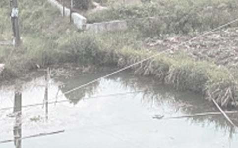 �r���~���а���ͬ����