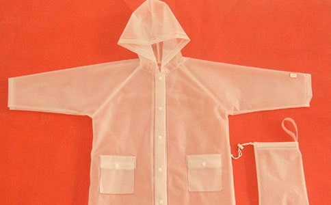 《充氣雨衣》反思集合(18篇)